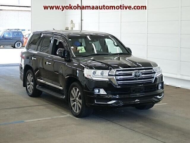 TOYOTA LAND CRUISER