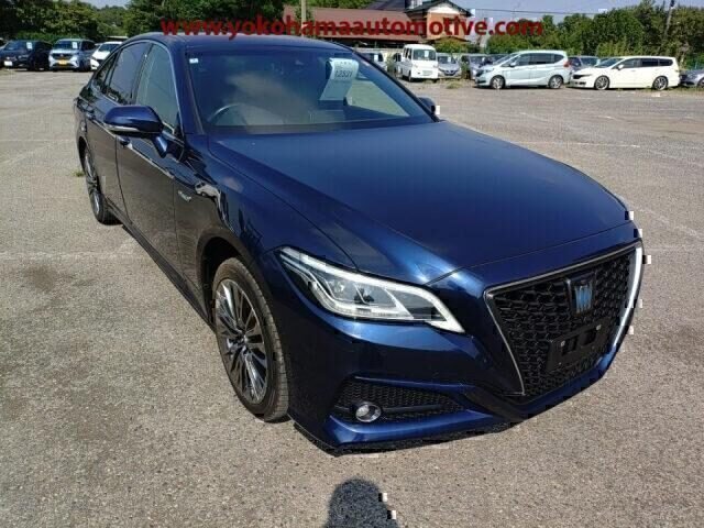 Toyota Crown  '2020