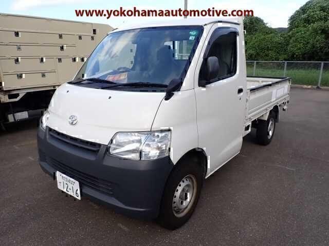 TOYOTA LITE ACE TRUCK