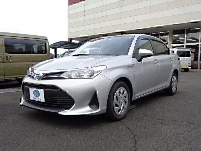 TOYOTA COROLLA AXIO HYBRID